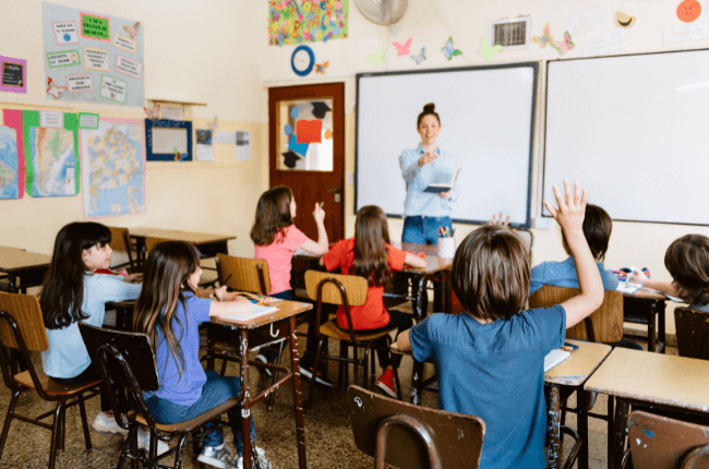Điều gì khiến bạn mong muốn trở thành giáo viên tiểu học?